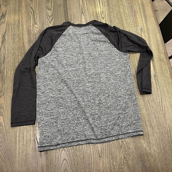 Adidas Youth Raglan Top 3/4 Sleeve Round Neck Logo Print Pullover Gray Size XL - Picture 4 of 4